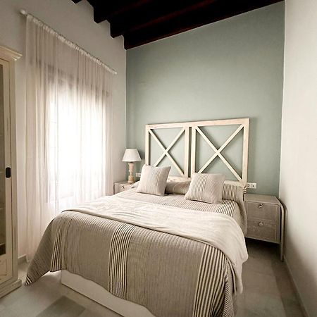 Atico Duplex Triana , Sevilla Bagian luar foto