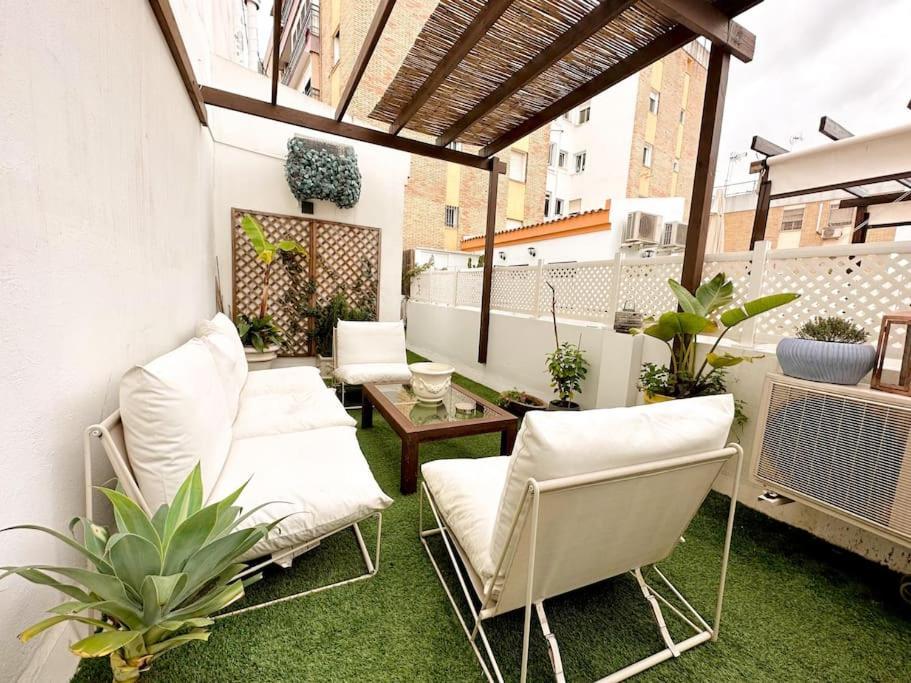 Atico Duplex Triana , Sevilla Bagian luar foto